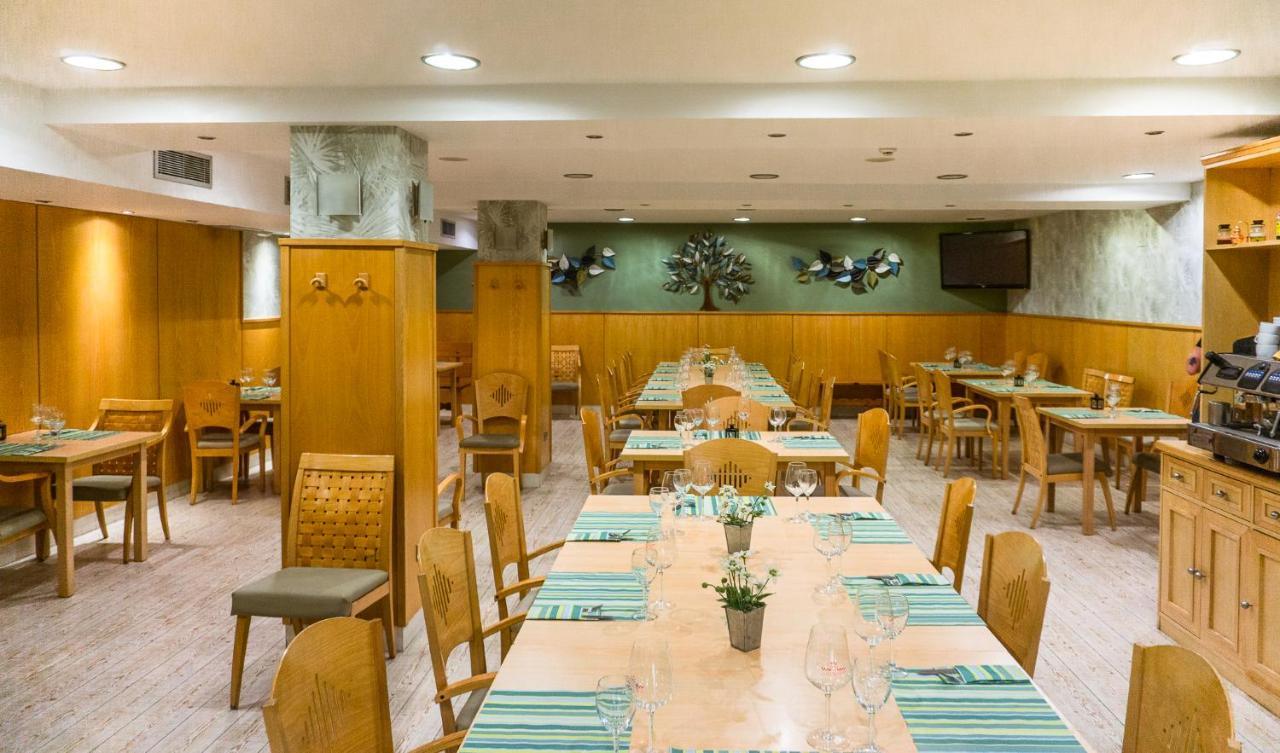 Hotel Jaques جاكا المظهر الخارجي الصورة